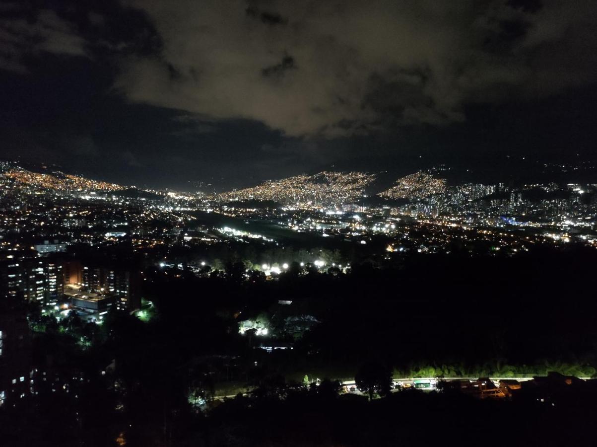 Hermoso Apartamento Con Vista A Todo Medellin Exterior photo
