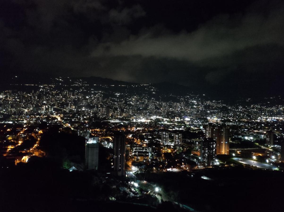 Hermoso Apartamento Con Vista A Todo Medellin Exterior photo